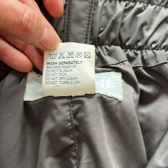 Jet set gray pants size 0 - Picture 9 of 10